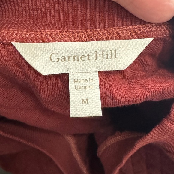 Garnet Hill Organic Cotton Quilted Crewneck Relaxed Pullover Sweatshirt Maroon M - Picture 3 of 5